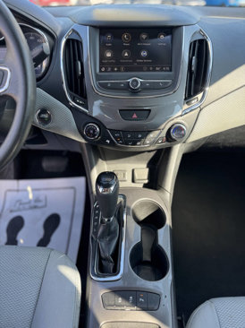 Used 2019 Chevrolet Cruze LT w/ Convenience Package image 12