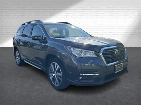 Used 2022 Subaru Ascent Limited w/ Technology Package image 1