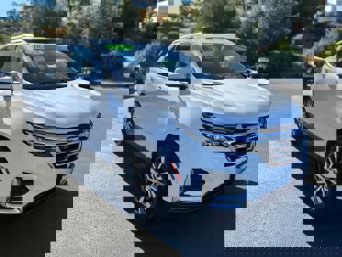 Used 2023 Chevrolet Equinox Premier image 26