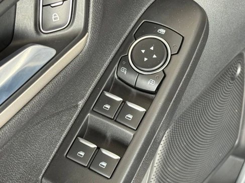 Used 2021 Ford Escape SE w/ Convenience Package image 19