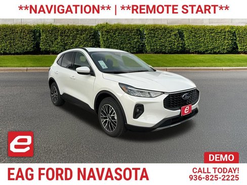 New 2025 Ford Escape SE image 1