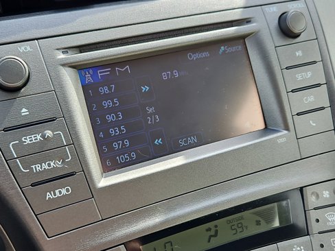 Used 2015 Toyota Prius Three image 19