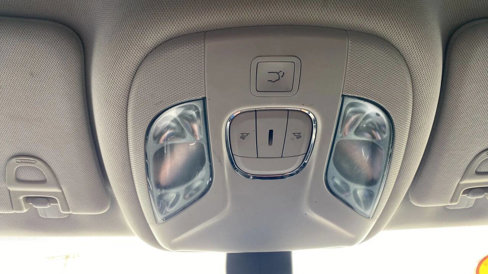 Used 2018 Jeep Compass Latitude image 22
