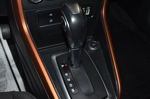 Used 2022 Ford EcoSport SE w/ SE Convenience Package image 16