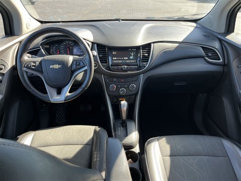 Used 2017 Chevrolet Trax LT w/ LT Convenience Package image 19