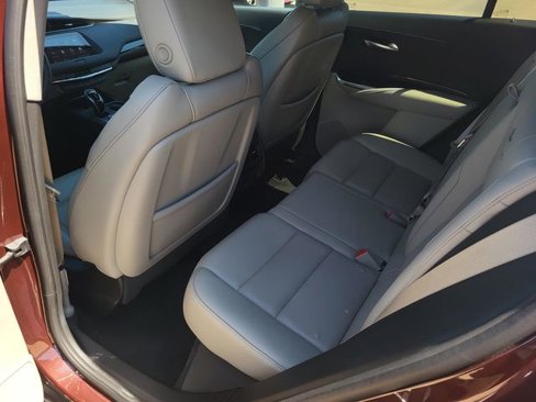 Used 2022 Cadillac XT4 Premium Luxury w/ Technology Package image 23