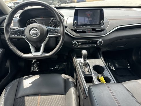 Used 2022 Nissan Altima 2.5 SR image 4