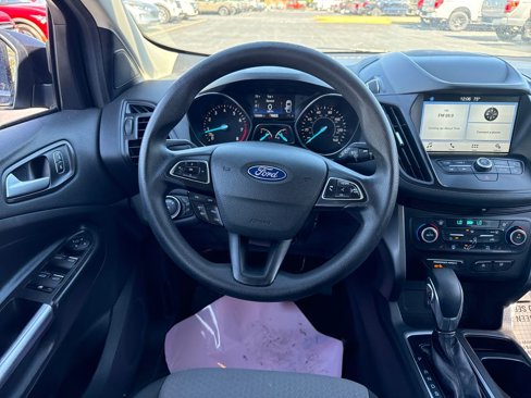Used 2019 Ford Escape SE image 19