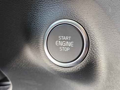 New 2026 Volvo XC40 B5 Core image 30