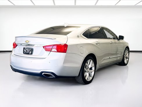 Used 2015 Chevrolet Impala LTZ image 4