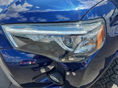 Used 2019 Toyota 4Runner TRD Off-Road Premium image 30