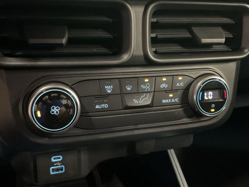 Used 2022 Ford Maverick XL image 20