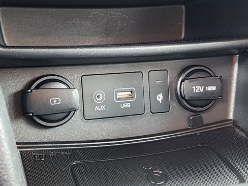 Used 2020 Hyundai Kona SEL Plus image 12