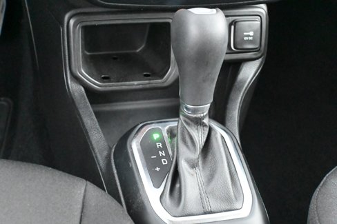 Used 2018 Jeep Renegade Latitude image 25