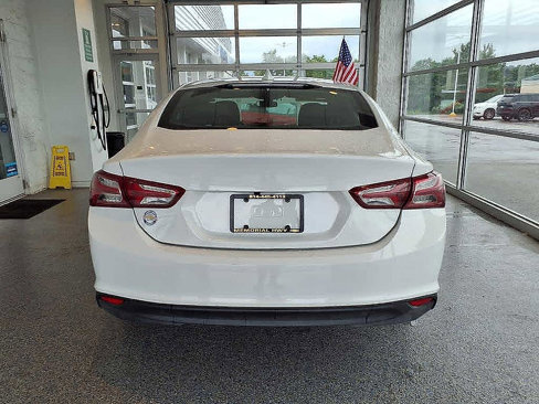 Used 2022 Chevrolet Malibu LT image 5