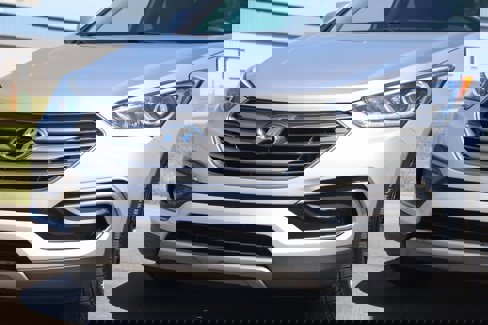 Used 2017 Hyundai Santa Fe Sport image 63