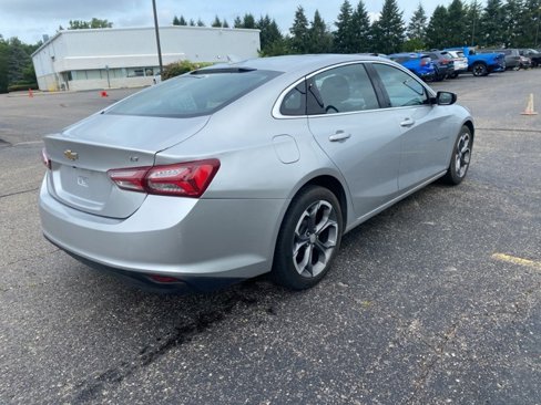 Used 2020 Chevrolet Malibu LT image 4