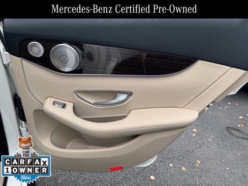 Certified 2020 Mercedes-Benz GLC 300 image 23