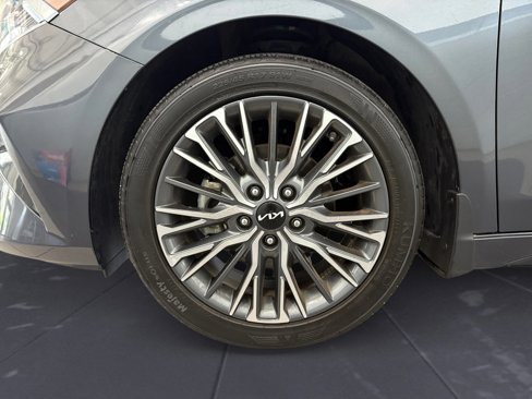 Certified 2023 Kia Forte GT-Line image 40