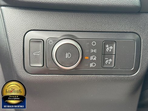 Used 2020 Ford Escape Titanium image 22