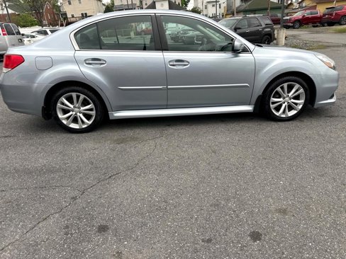 Used 2014 Subaru Legacy 2.5i Premium image 3