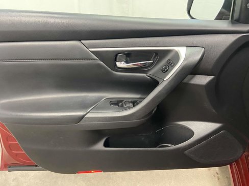 Used 2016 Nissan Altima 3.5 SL image 12