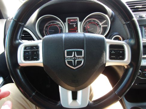 Used 2019 Dodge Journey SE w/ Connectivity Group image 17