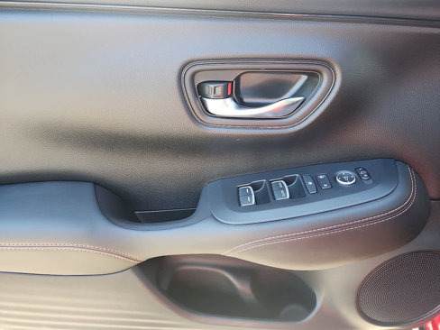 Used 2023 Honda HR-V Sport image 14