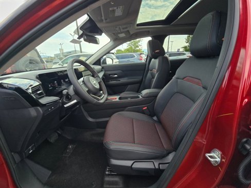 New 2025 Nissan Kicks SR w/ SR Premium Package image 22