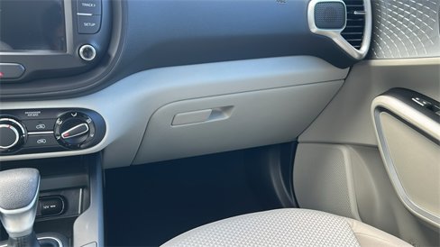 Used 2023 Kia Soul LX image 18