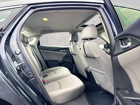 Used 2019 Honda Civic EX image 8