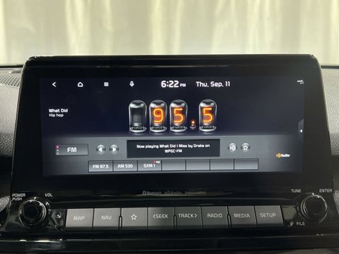 Used 2022 Kia Seltos EX image 16