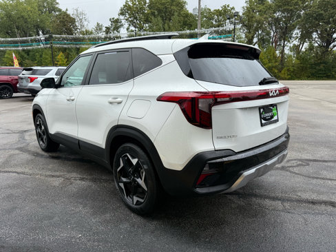 Used 2024 Kia Seltos EX image 5