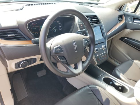 Used 2017 Lincoln MKC Select w/ Select Plus Package image 13