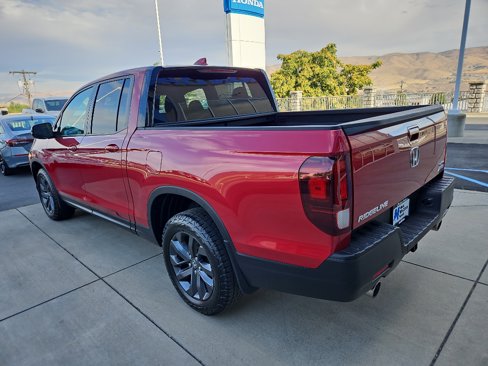 Used 2021 Honda Ridgeline Sport image 7