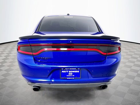 Used 2019 Dodge Charger SXT image 6