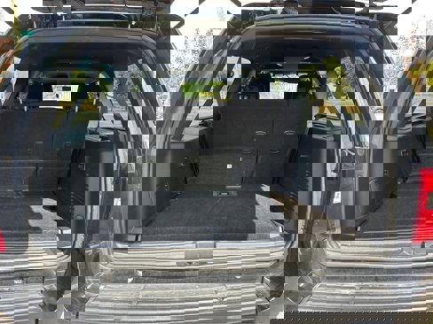 Used 2017 Ford Expedition EL XLT image 13