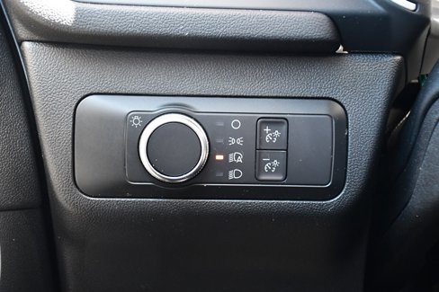 Used 2022 Ford Escape SE w/ Cold Weather Package image 26