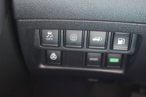 Used 2019 Nissan Rogue SV w/ Premium Package image 30