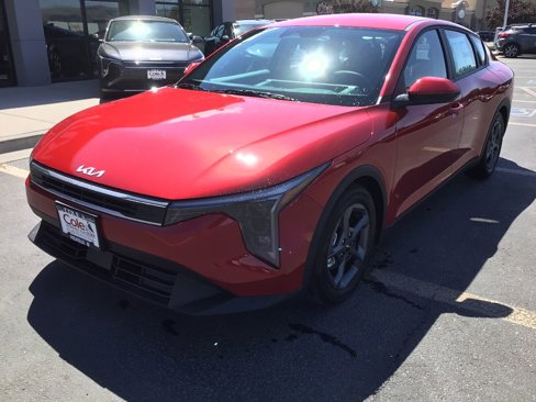New 2025 Kia K4 LX image 2
