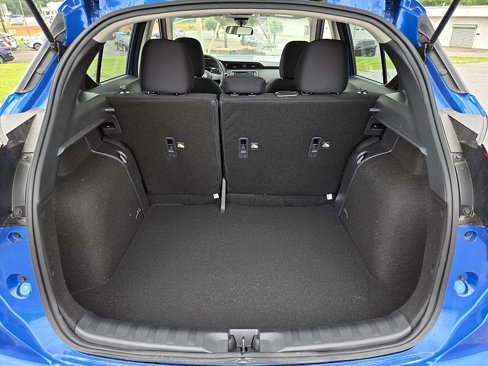 New 2025 Nissan Kicks Play S image 11