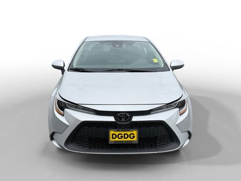 Used 2022 Toyota Corolla LE image 8