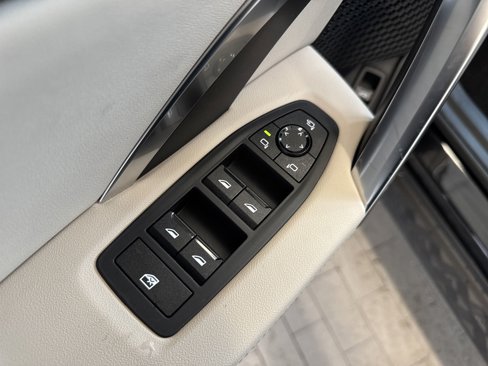 Used 2025 BMW X2 xDrive28i w/ Convenience Package image 20