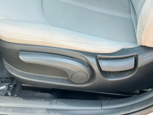 Used 2016 Hyundai Sonata SE w/ Cargo Package image 28
