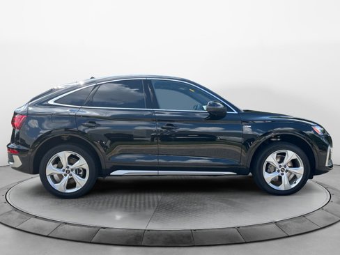 Certified 2025 Audi Q5 2.0T Premium Plus image 8