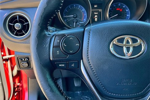 Used 2017 Toyota Corolla iM image 15