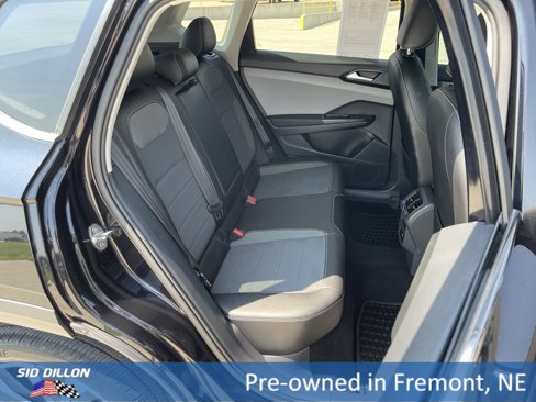 Used 2022 Volkswagen Taos SE image 7