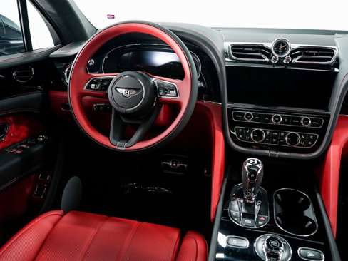 New 2025 Bentley Bentayga image 28