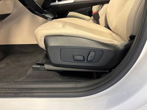 Used 2024 BMW X1 xDrive28i image 13