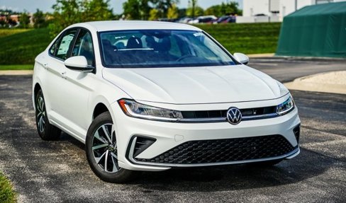 New 2025 Volkswagen Jetta S image 2